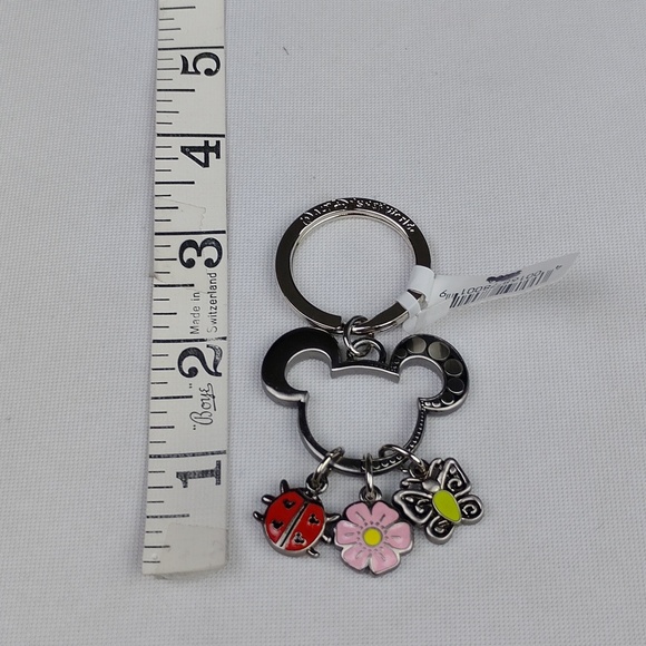 Walt Disney World Mickey Keychain. - Picture 7 of 7